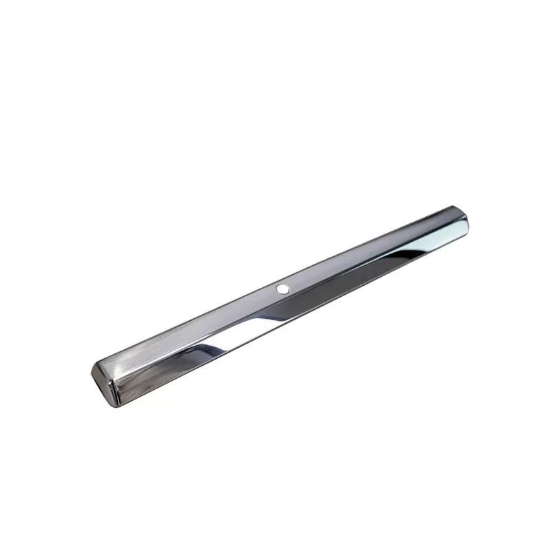 OMAC Couvre éclairage De Plaque Inox Chromé VW T4 2 OMAC Couvre éclairage De Plaque Inox Chromé VW T4 – Image 2