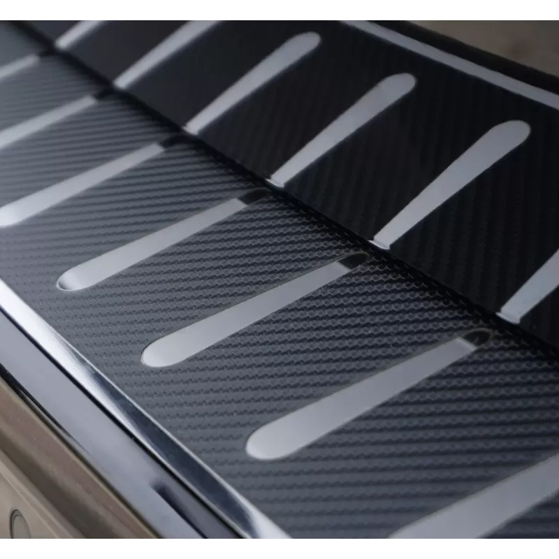 OMAC Protection Seuil De Coffre Carbone MB Vito W639 4 OMAC Protection Seuil De Coffre Carbone MB Vito W639 – Image 4